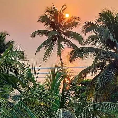 Kumbaya Beachside Hostel & Apartments At Arambol Beach